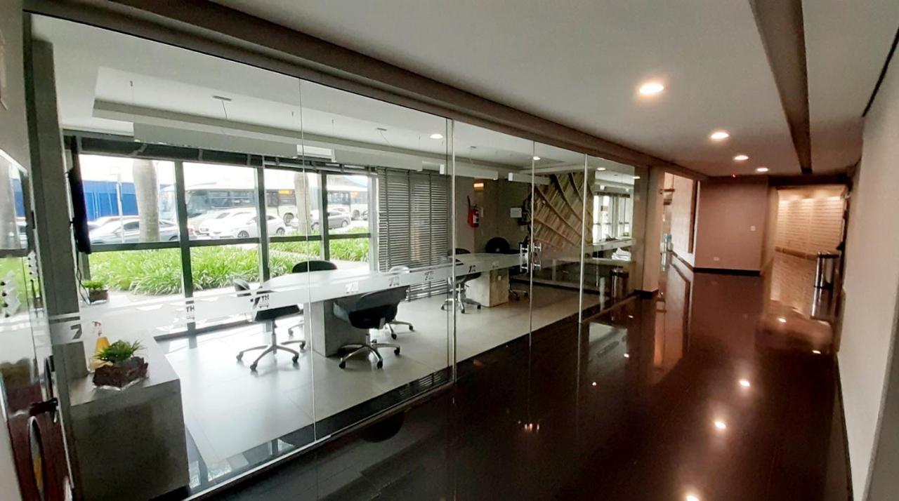 Estudio Aconchegante No Centro De Curitiba - Ar Condicio E Localizacao Perfeita! Экстерьер фото